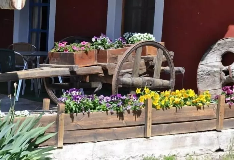 هتل روستایی Hospedium Hacienda Las Cavas