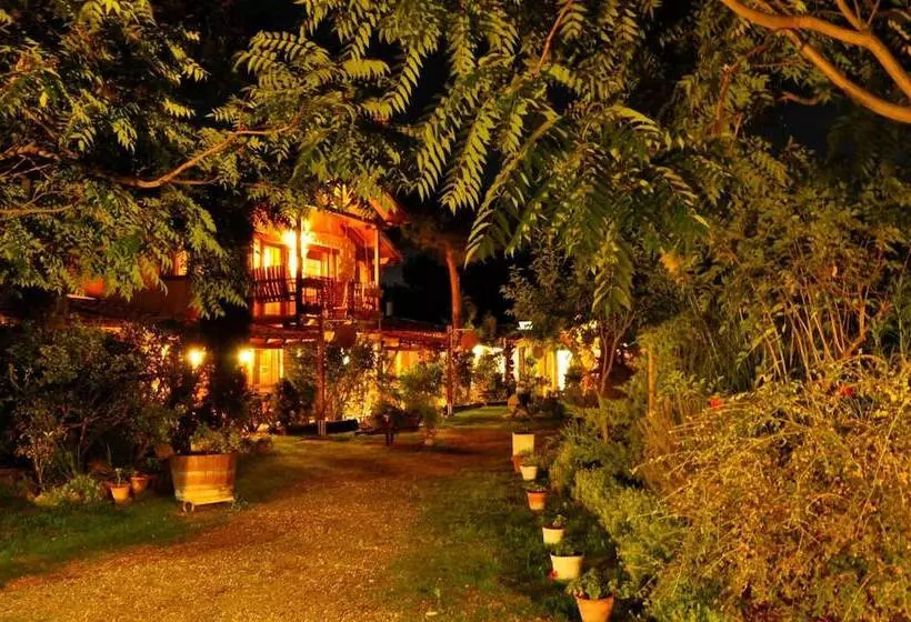 هتل روستایی Hospedium Hacienda Las Cavas