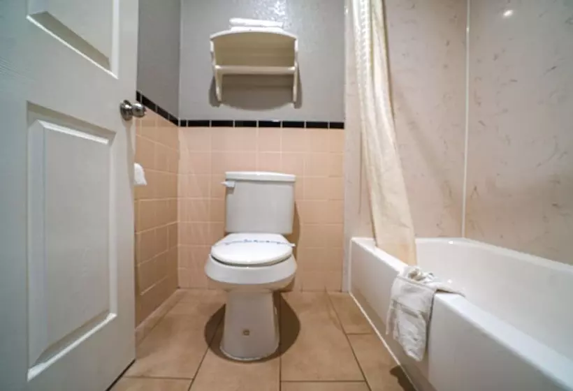 모텔 Bliss Kemah Boardwalk By OYO