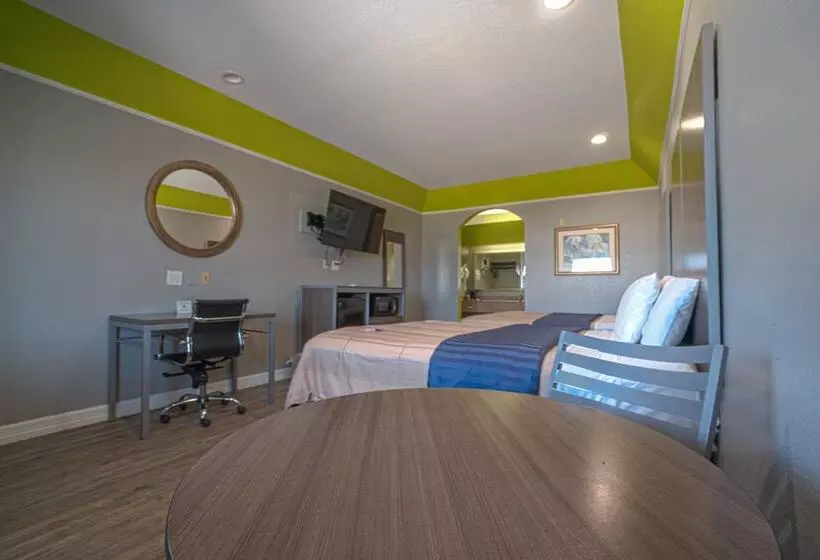 모텔 Bliss Kemah Boardwalk By OYO