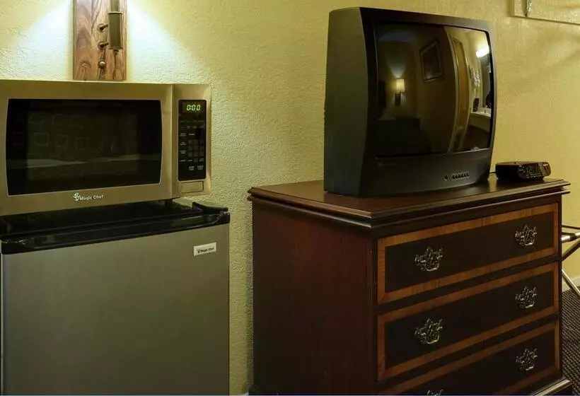 호텔 Americas Best Value Inn Comanche