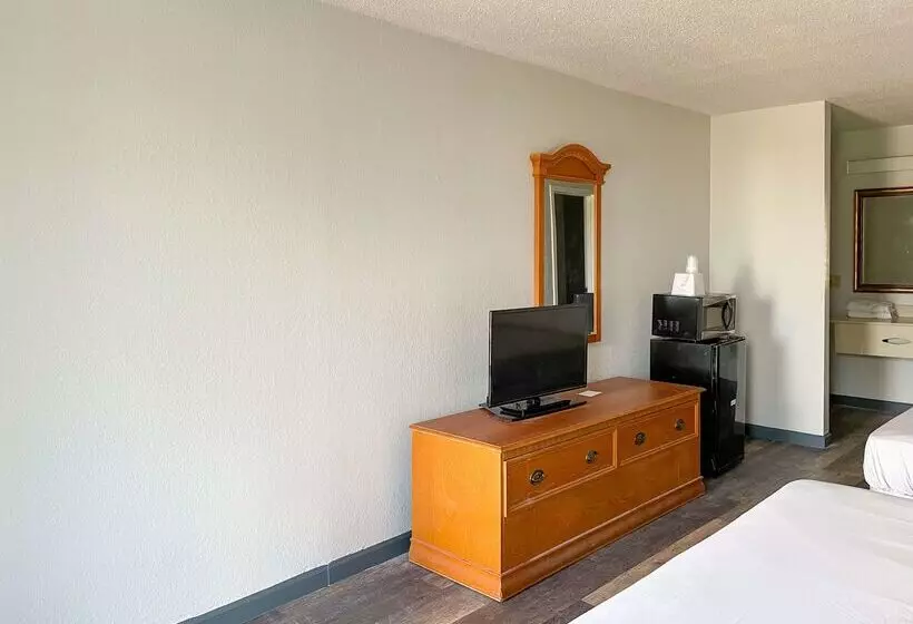 Motel 6 Marianna, Fl