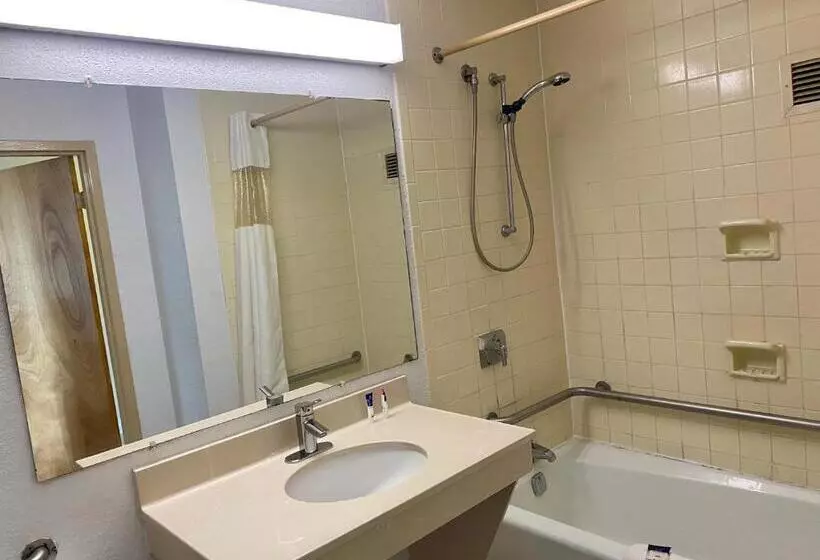 Motel 6 Marianna, Fl