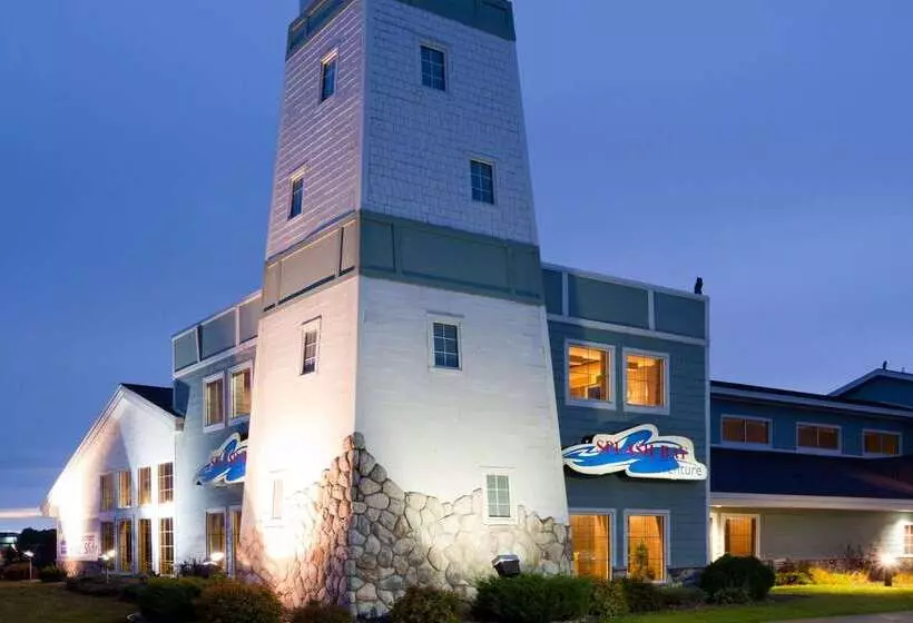 ホテル Americinn By Wyndham Wetmore Munising