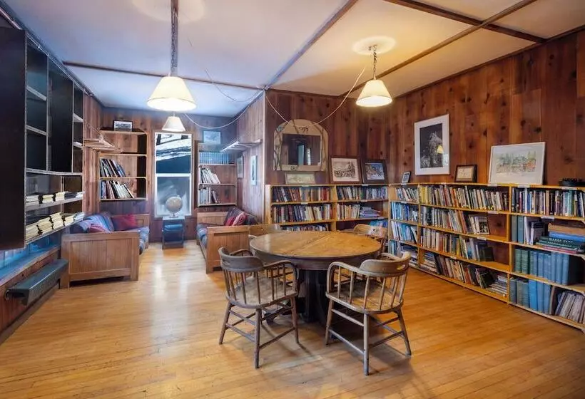 酒店 Clair Tappaan Lodge 