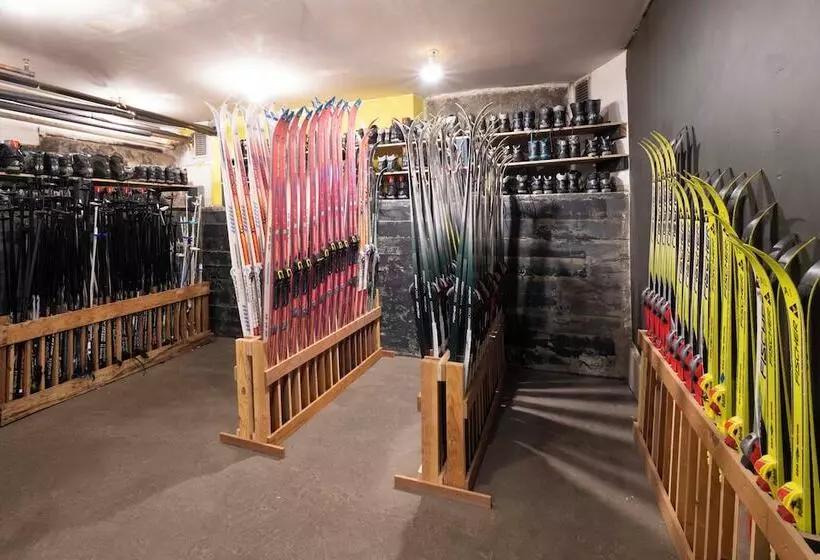 酒店 Clair Tappaan Lodge 