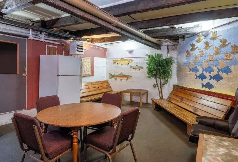 酒店 Clair Tappaan Lodge 