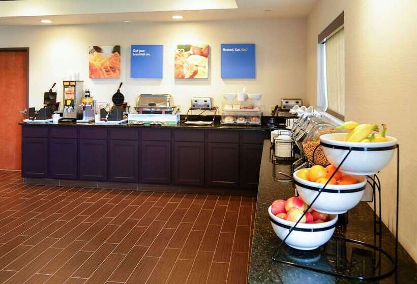 فندق Comfort Inn & Suites Grinnell Near I80