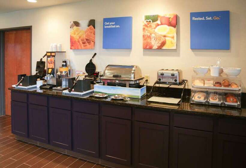 فندق Comfort Inn & Suites Grinnell Near I80