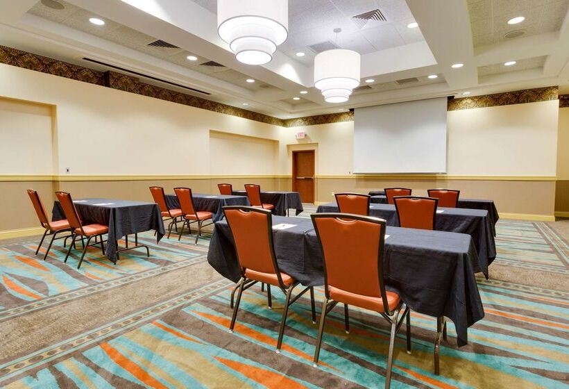 فندق Drury Inn & Suites Greenville