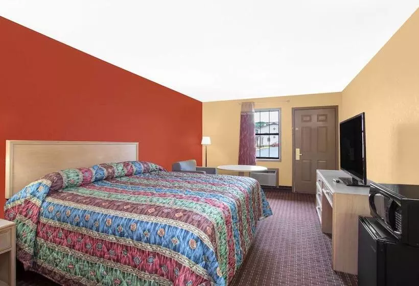 Отель Knights Inn Wildersville