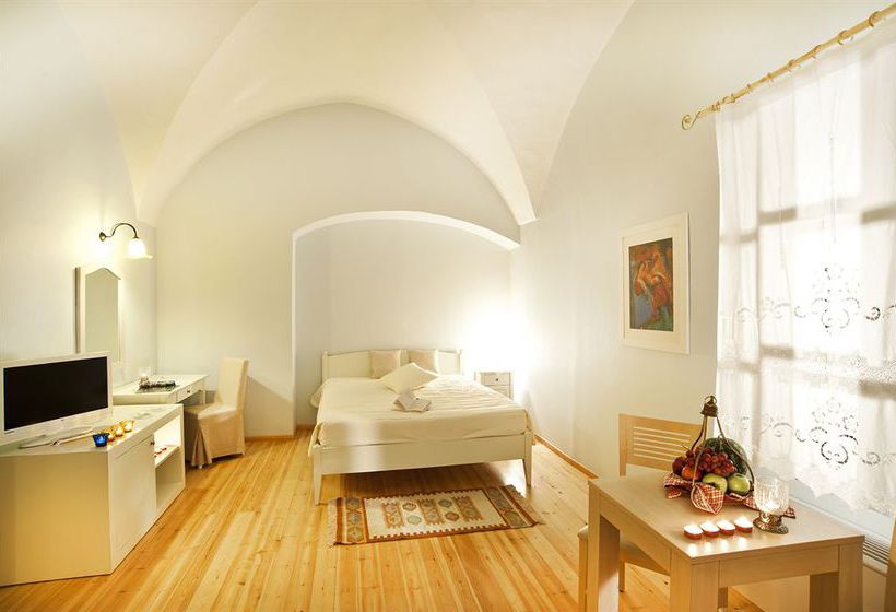 Hotel Markezinis Suites