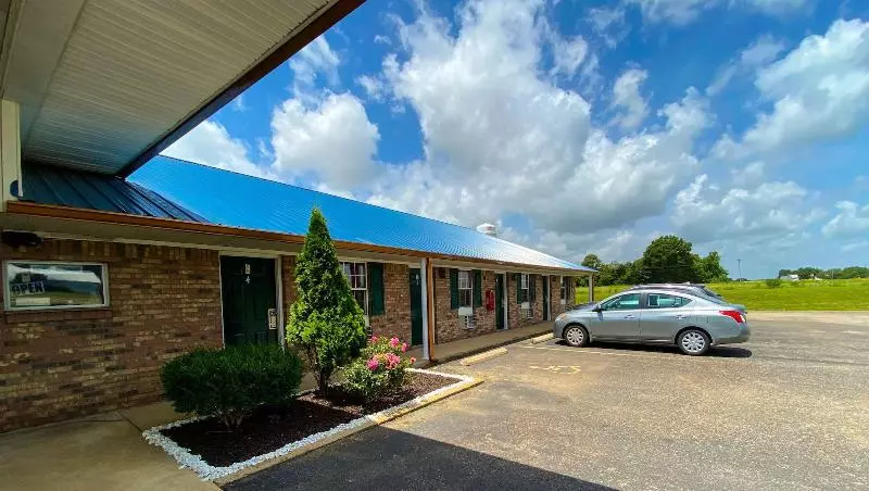 Отель Rama Inn Bells Jackson West Hwy 412