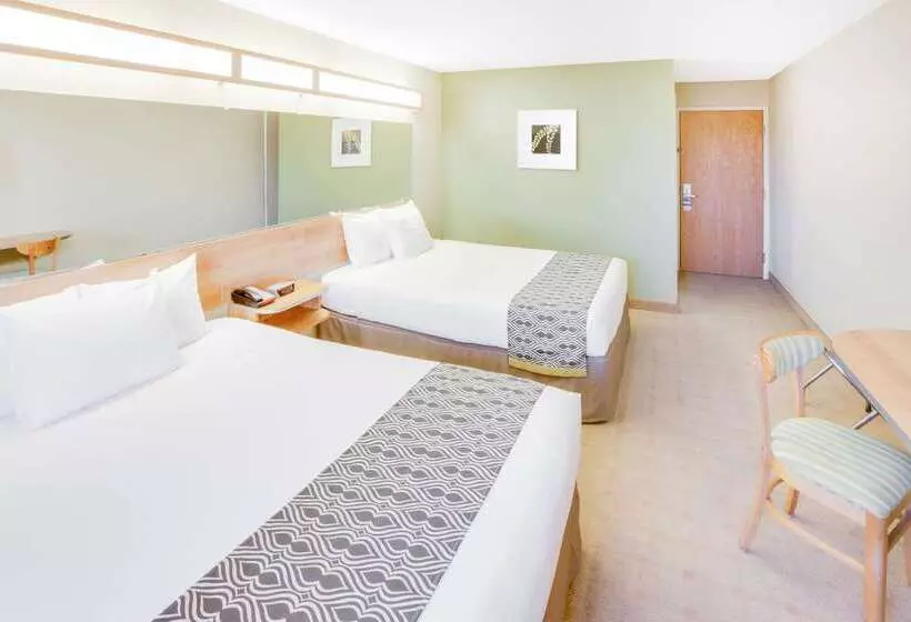 Microtel Inn & Suites By Wyndham Saraland