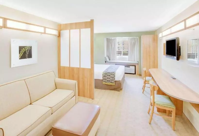 Microtel Inn & Suites By Wyndham Saraland