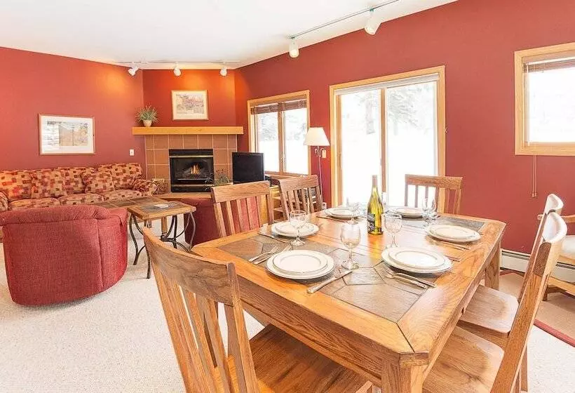 Antlers Lodge By Ski Country Resorts