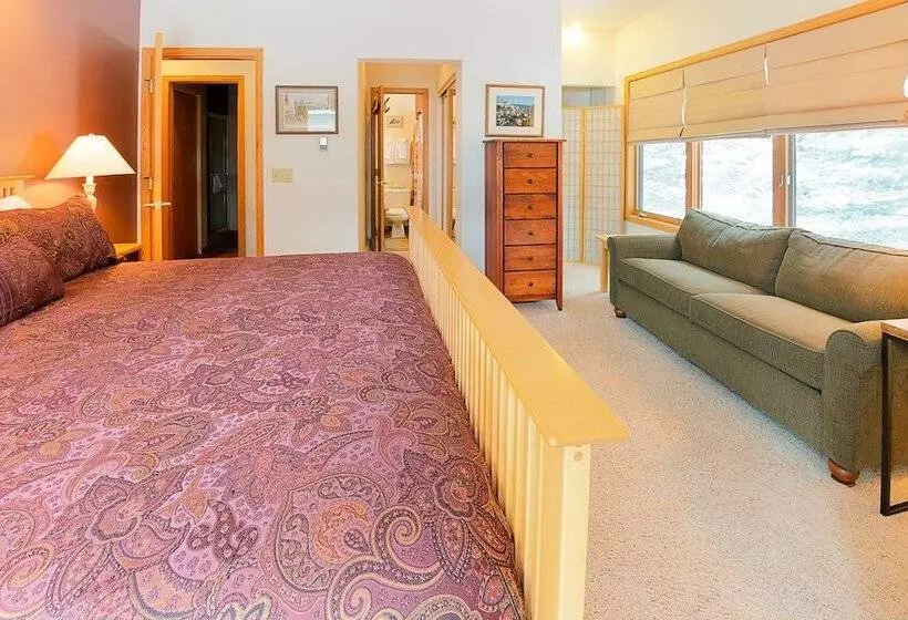 Antlers Lodge By Ski Country Resorts
