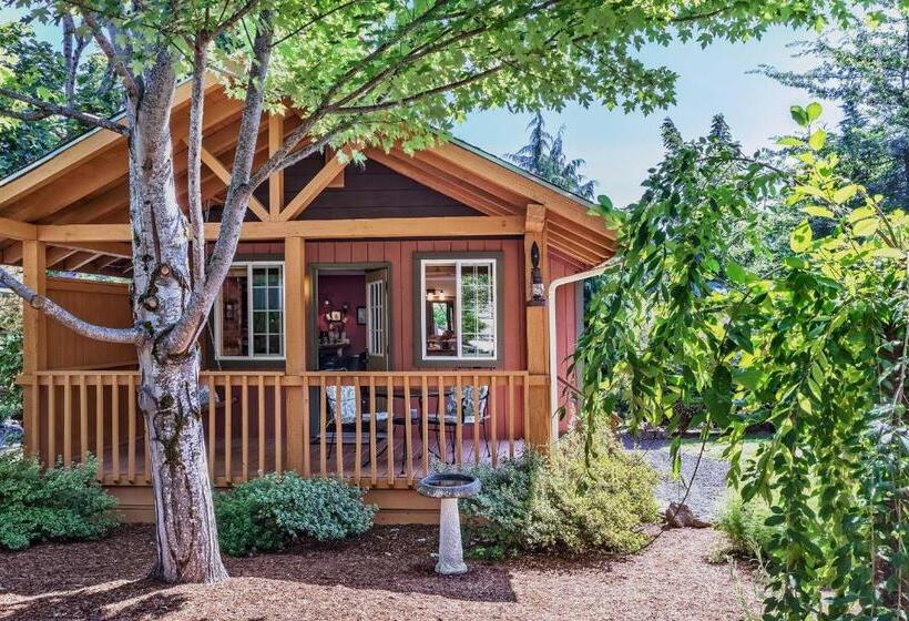 فندق Carson Ridge Luxury Cabins