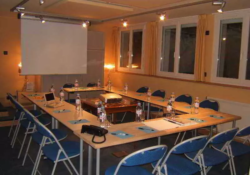 Hotelli De Clisson Saint Brieuc