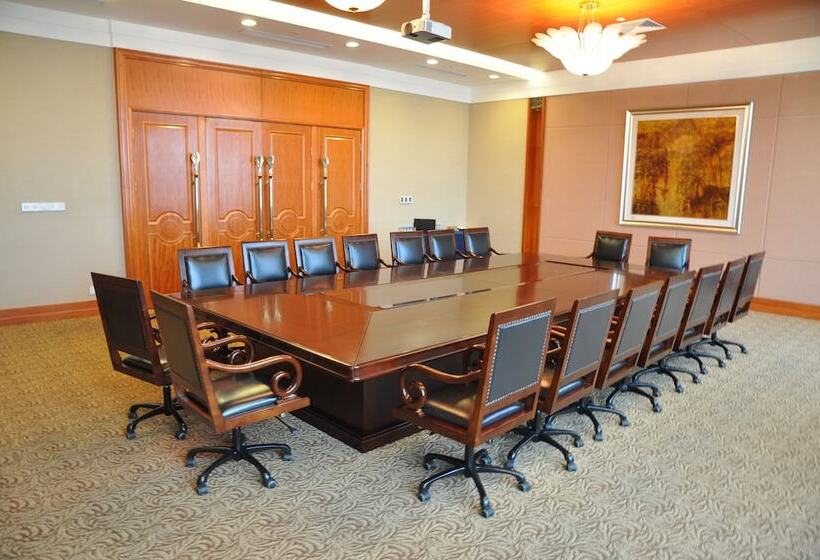 Grand New Century Hotel Ninghai Jinhai