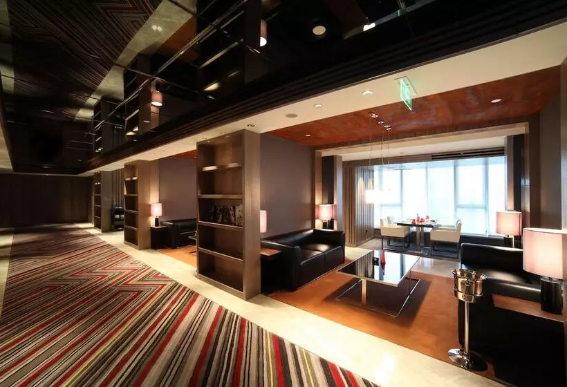 Отель Rhombus Park Aura Chengdu