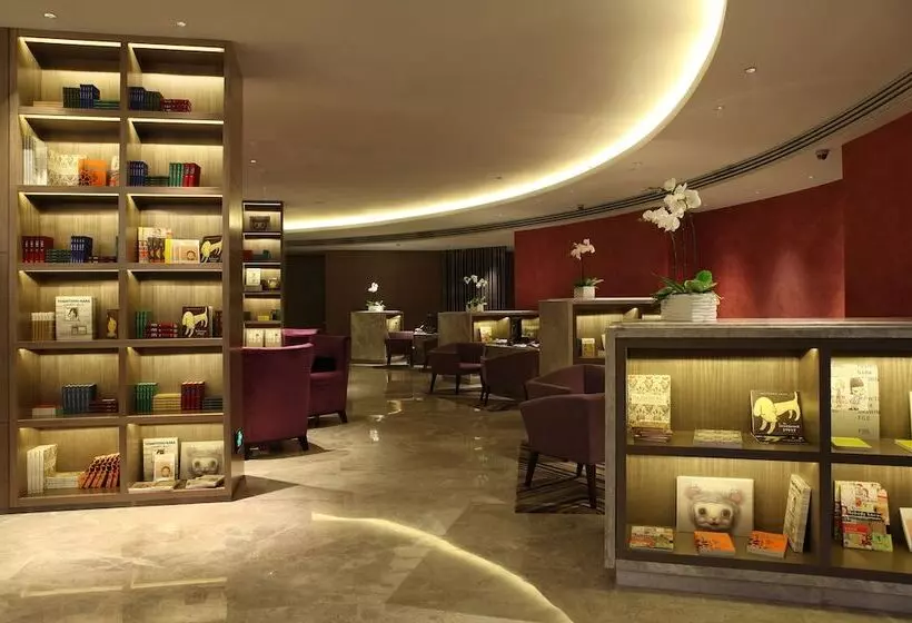 Отель Rhombus Park Aura Chengdu