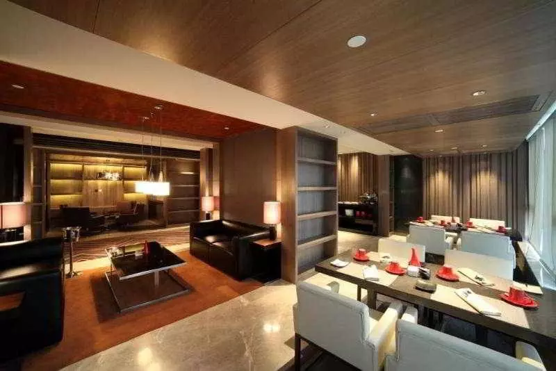 Отель Rhombus Park Aura Chengdu