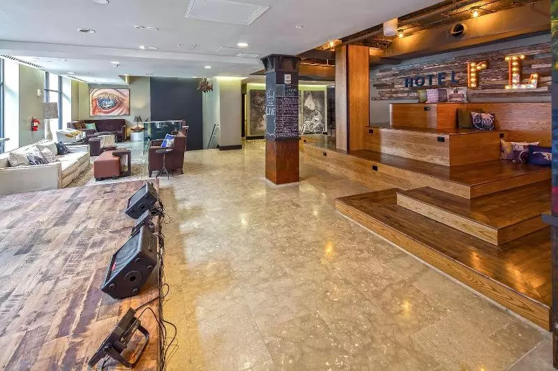 Hotel Rl Baltimore Inner Harbor