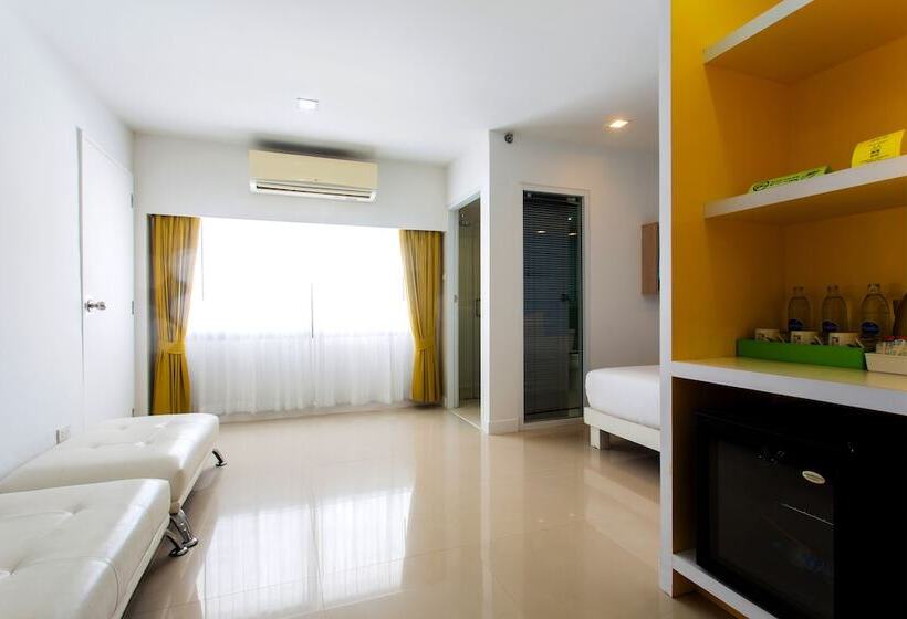 Hotel Samui Verticolor