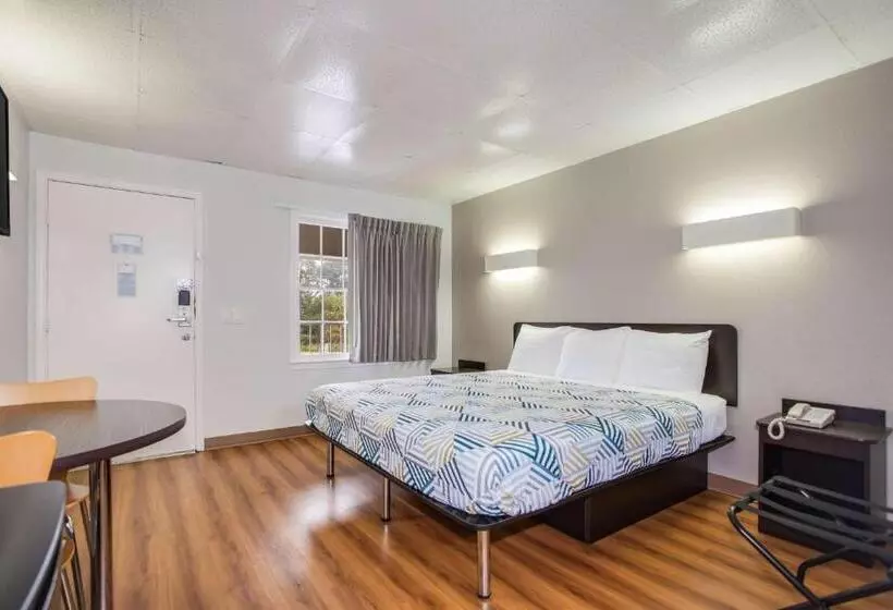 Motel 6 Walterboro, Sc