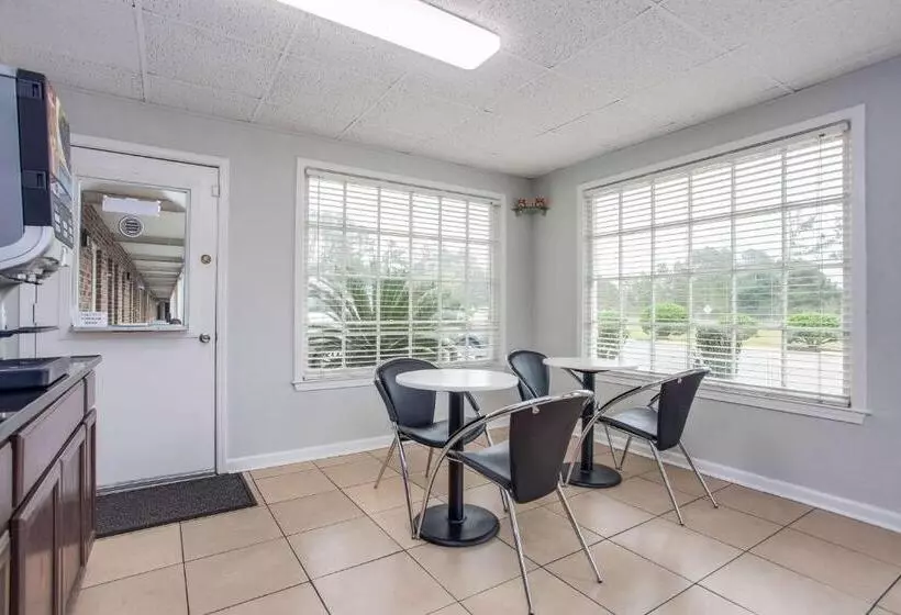 Motel 6 Walterboro, Sc