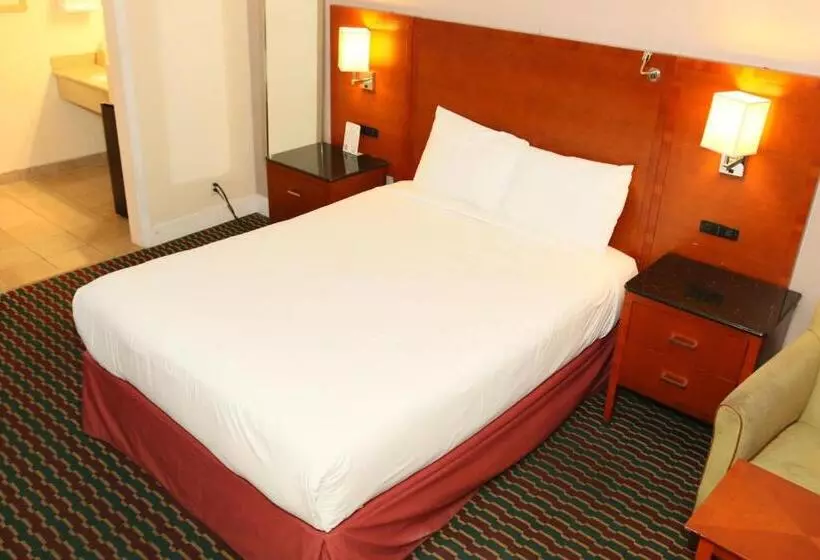 Motelli Town And Country Inn