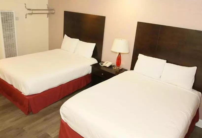 Motelli Town And Country Inn