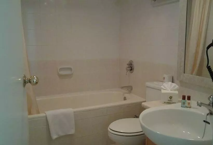 Batavia Hotel & Serviced Apartments Jakarta