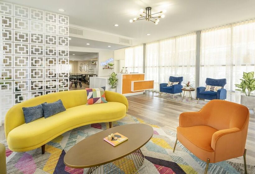 فندق فئة نجمة واحدة The Sojourn Los Angeles   Sherman Oaks