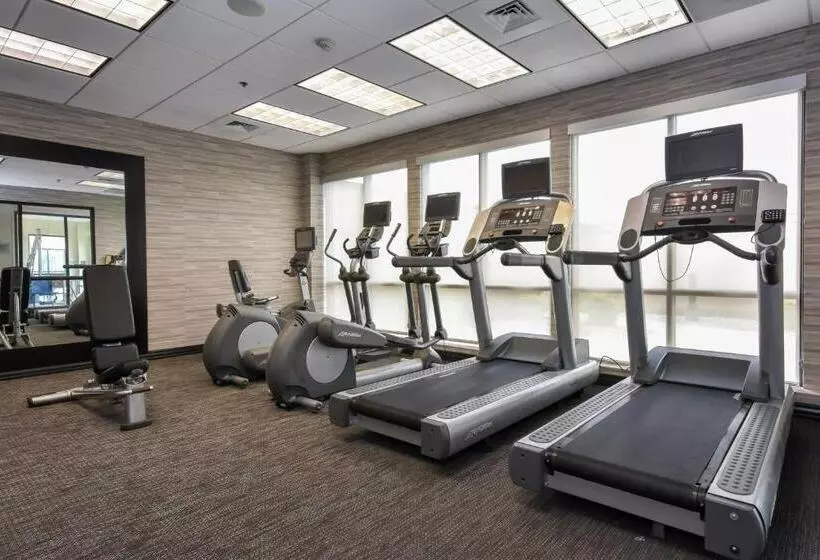 ホテル Courtyard Charlotte Concord