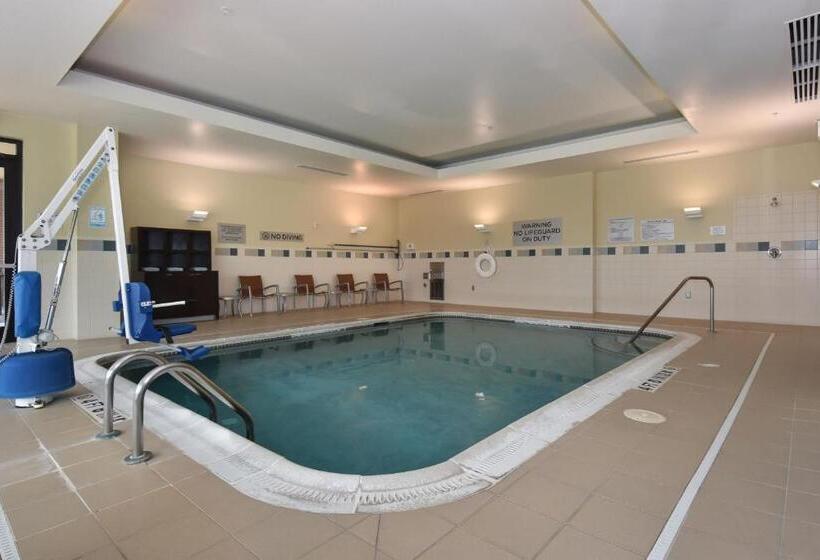 Отель Courtyard Charlotte Concord