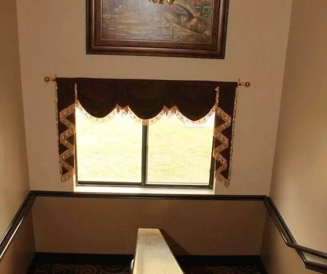 ホテル Holiday Lodge