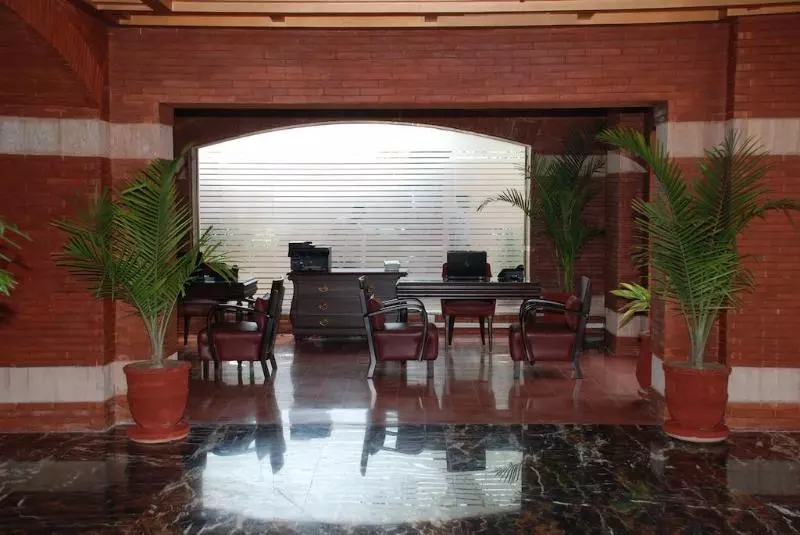 هتل One Faisalabad