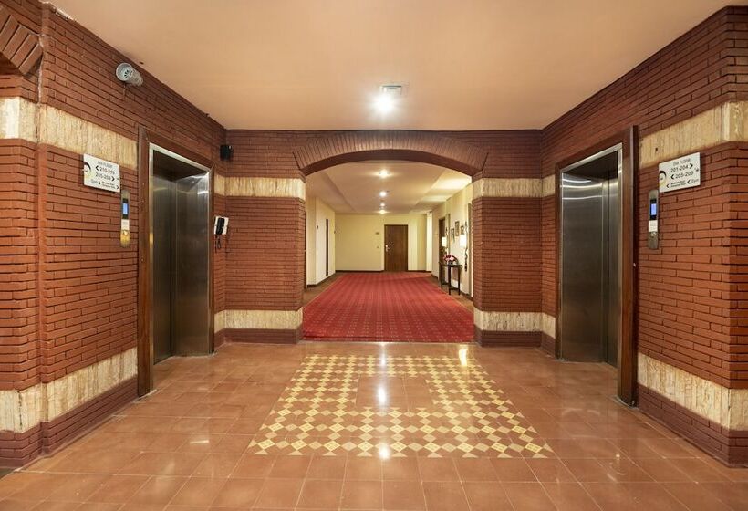 هتل One Faisalabad