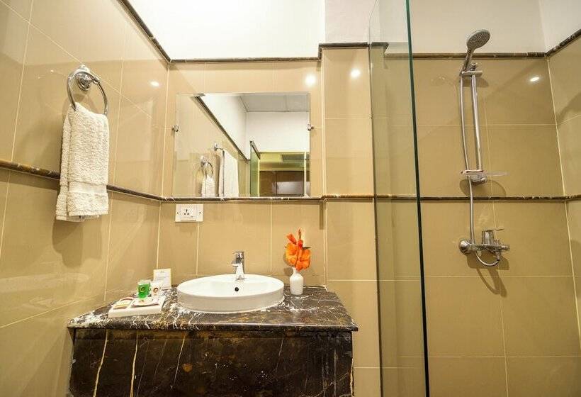 هتل One Faisalabad