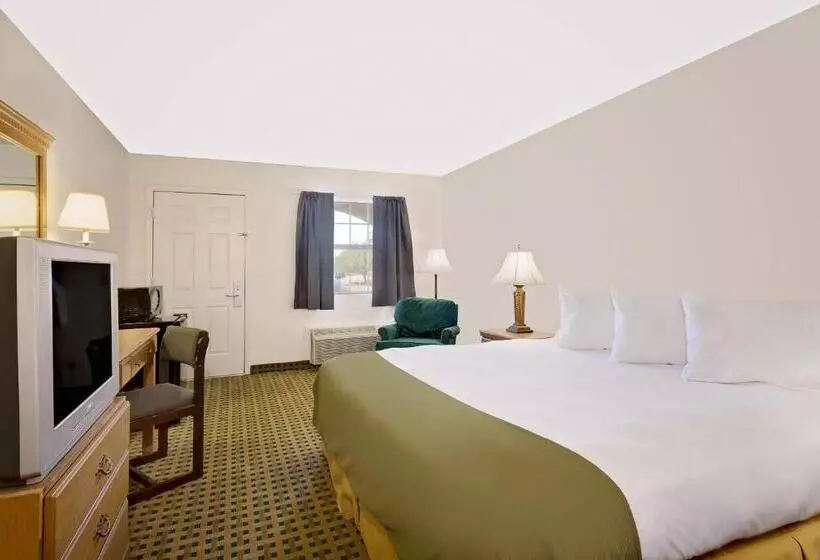 Отель Silver Queen Inn