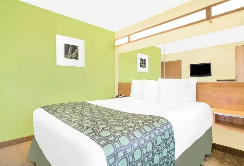 Microtel Inn & Suites By Wyndham Tuscumbia/muscle Shoals