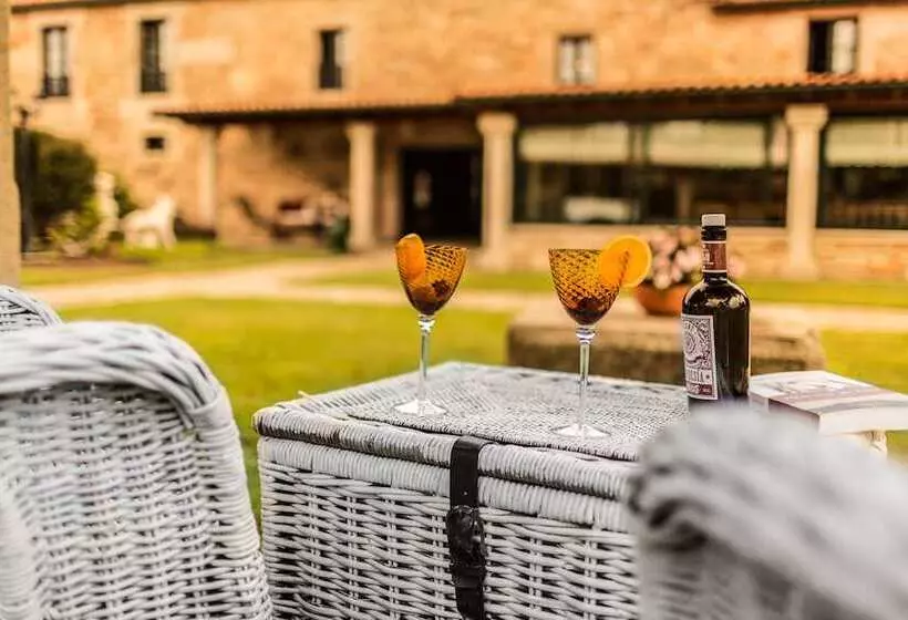 Casa De Lema Boutique