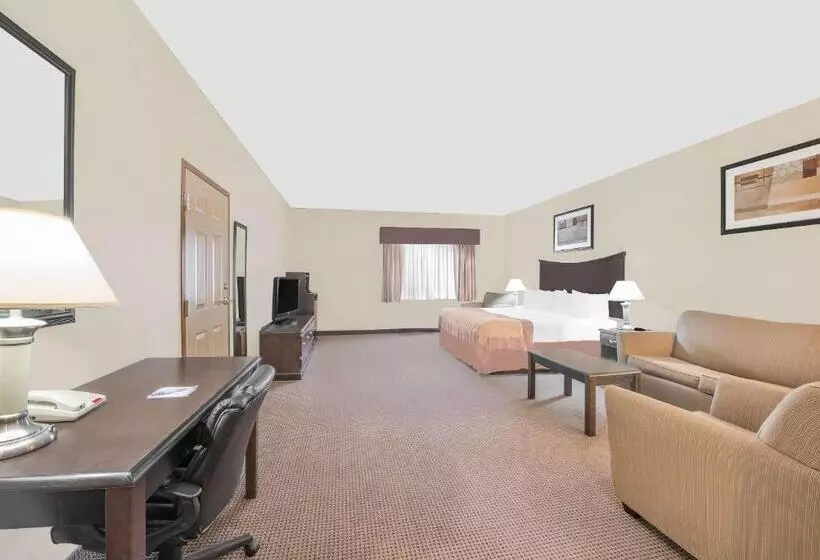 ホテル Baymont By Wyndham Snyder