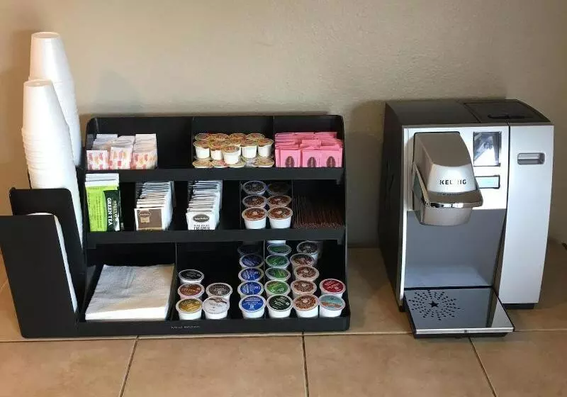 酒店 Black Jack Inn