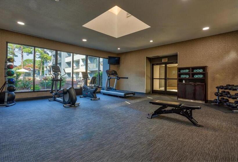 فندق Courtyard Hampton