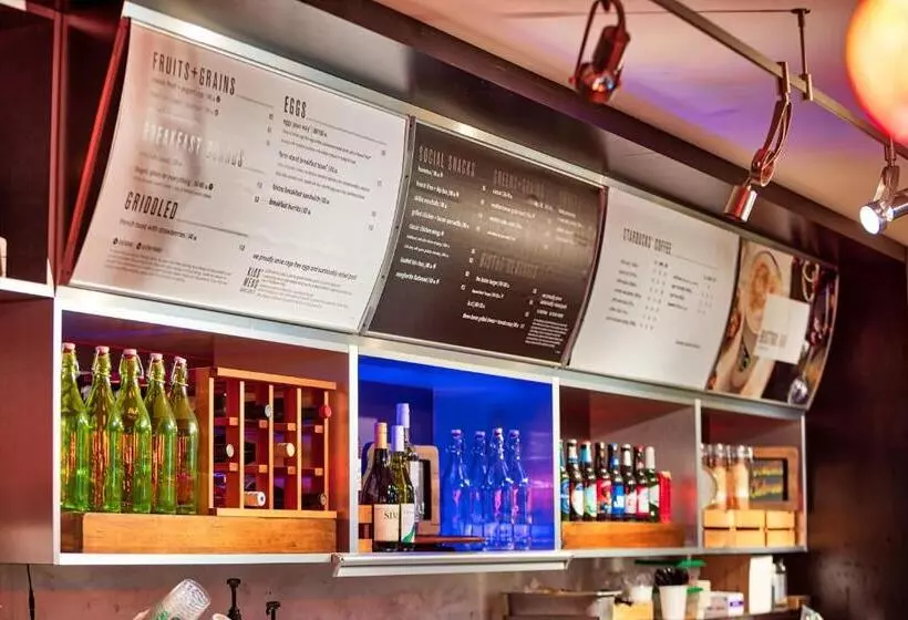 فندق Courtyard Hampton