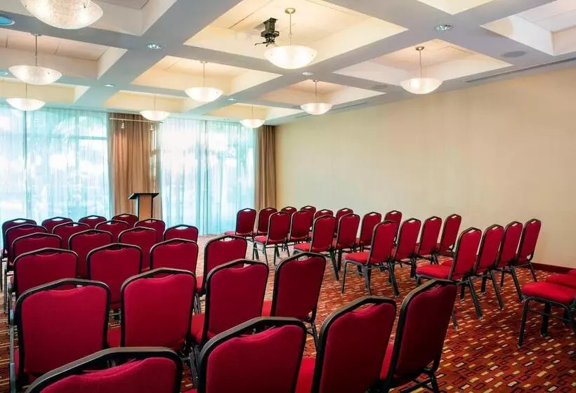 호텔 Courtyard By Marriott Miami Homestead