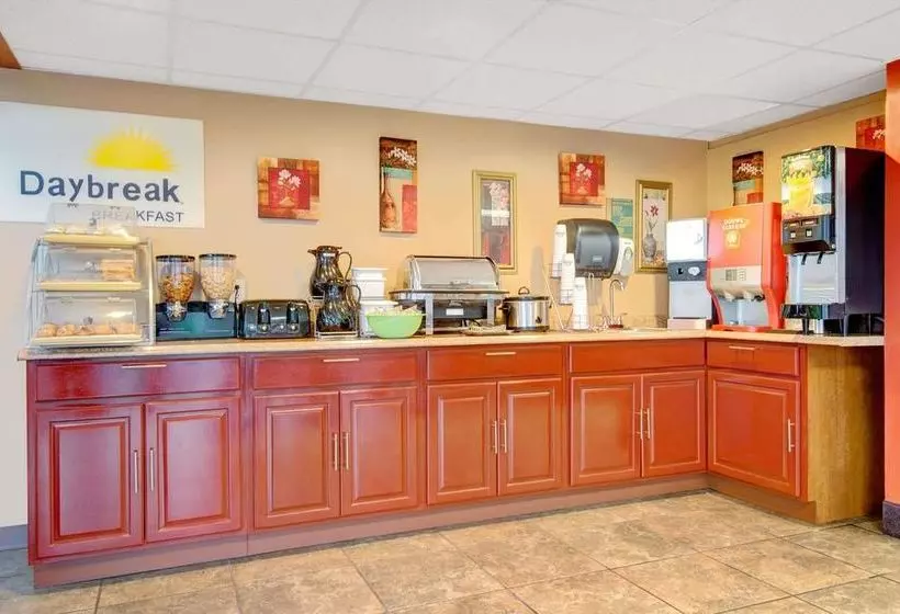 ホテル Days Inn By Wyndham Kansas City